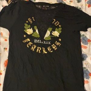 Express graphic v cut tee